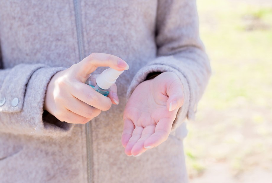 spray hand sanitizer use 